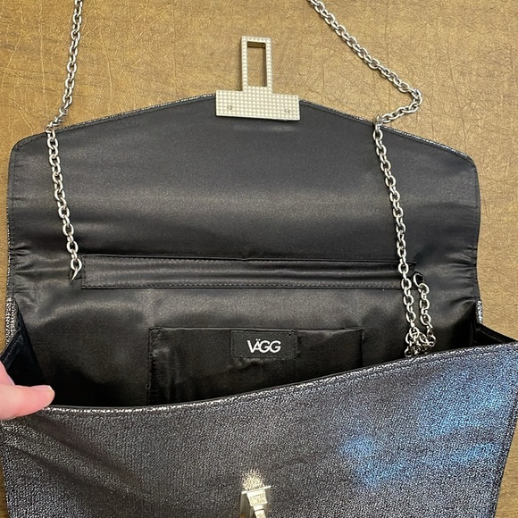 Silver and Navy Blue Clutch - Picture 2 of 8